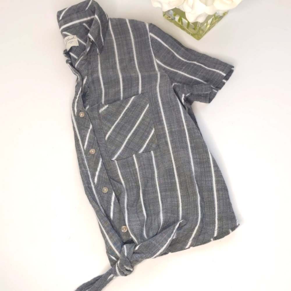 Universal Thread Cropped Top Stripped Size XS - Picture 4 of 9